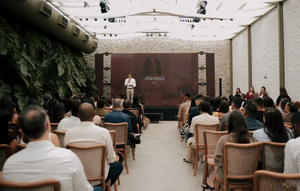 casa-rofer-meeting-corporativo-plateia.webp